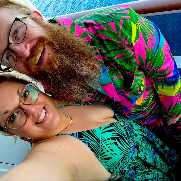 Meet your Posher, Casey - Picture 4 of 4